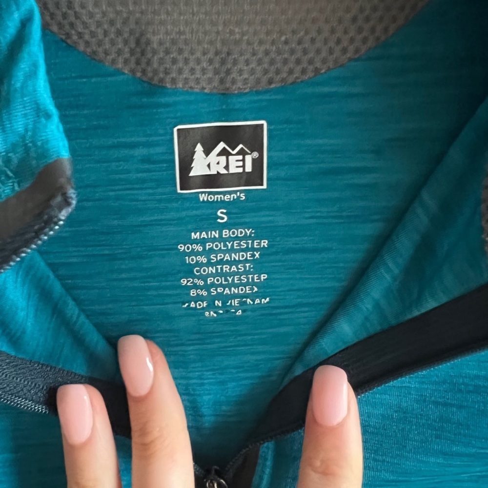 REI TOP - Picture 5 of 6